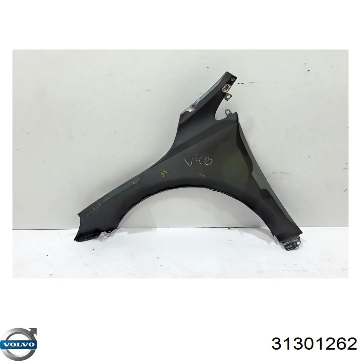 Pára-lama dianteiro direito Volvo V40  525, 526