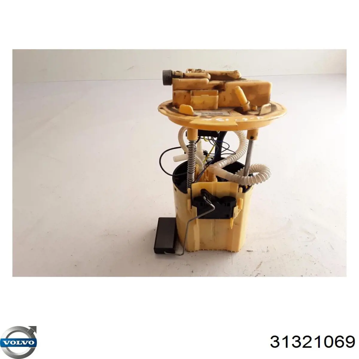 31372889 Volvo 
