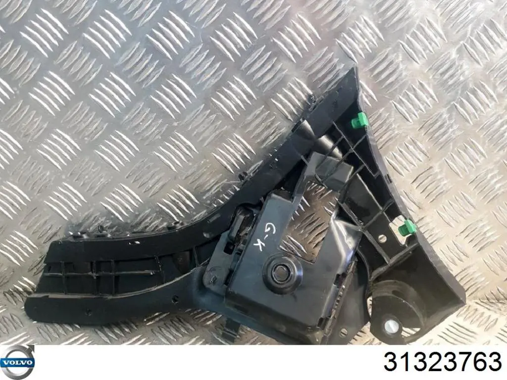 Купить 31323763 Volvo Кронштейн бампера заднего внешний левый