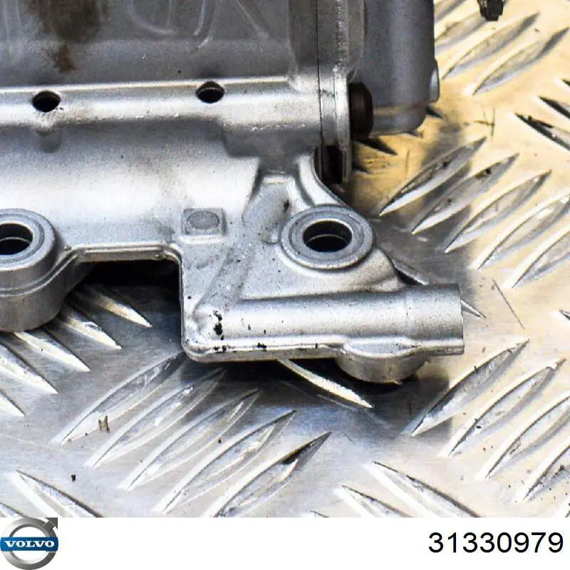 31330979 Volvo Масляный насос двигателя