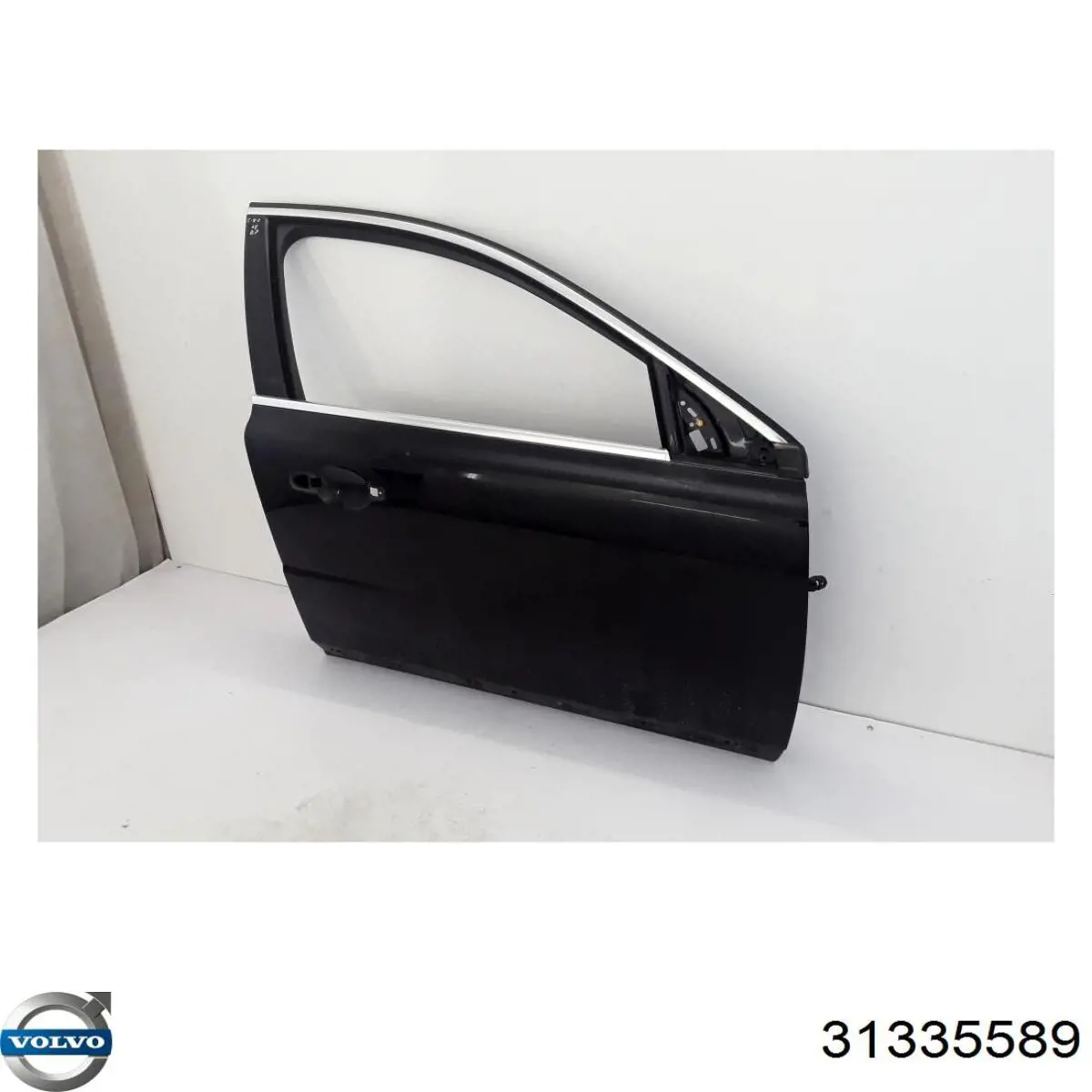 Дверь передняя правая Volvo 32228891 цена, от 211.32 USD