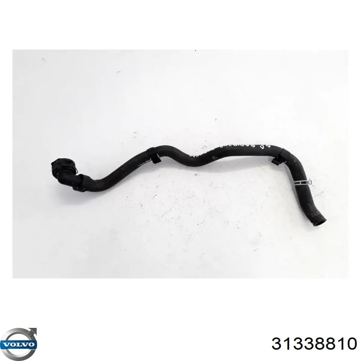Патрубок радиатора 31338810 Volvo