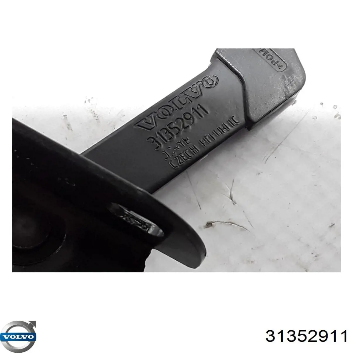 31352911 Volvo 