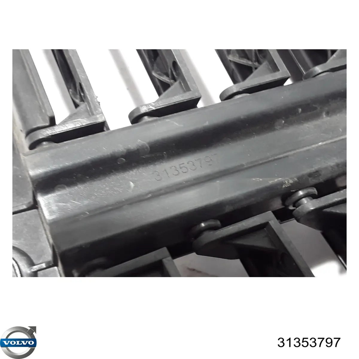31353797 Volvo Жалюзи радиатора