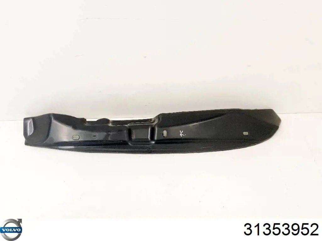 Уплотнитель крыла Volvo 31353952 цена, от 28.12 USD