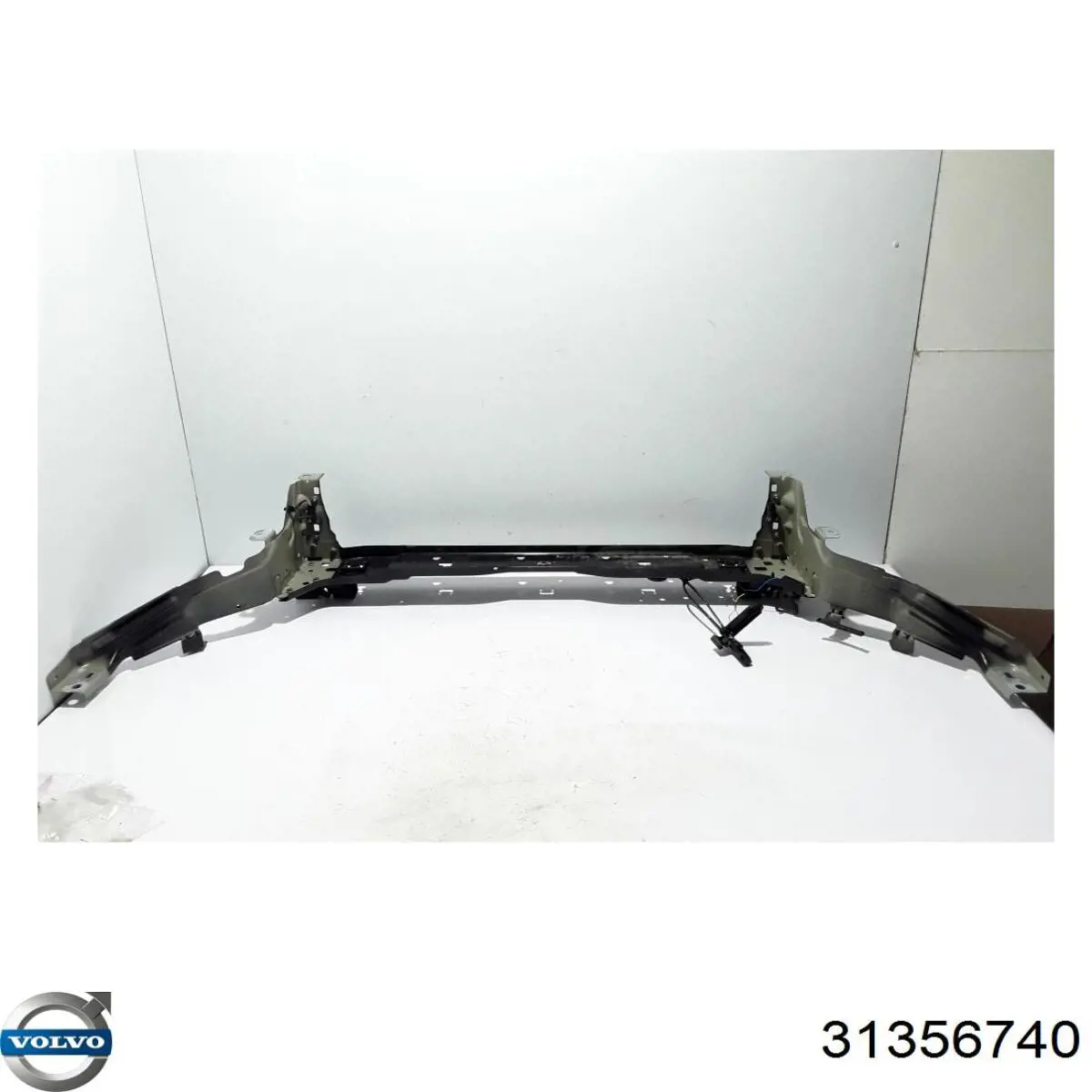 Верхняя рамка радиатора 31356740 Volvo