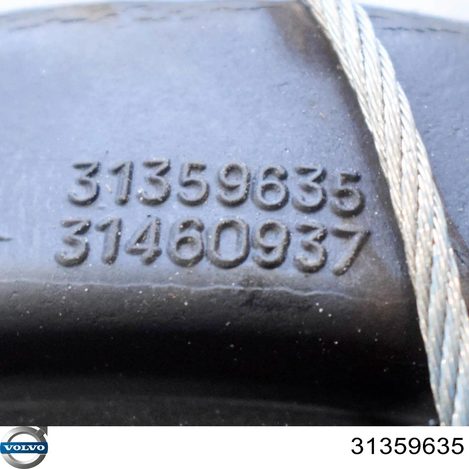 Подушка (опора) двигателя, правая передняя Volvo 31359635