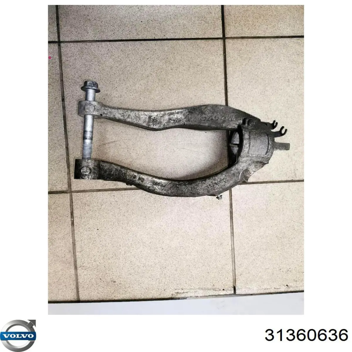 31360636 Volvo Вилка амортизатора переднего нижняя правая