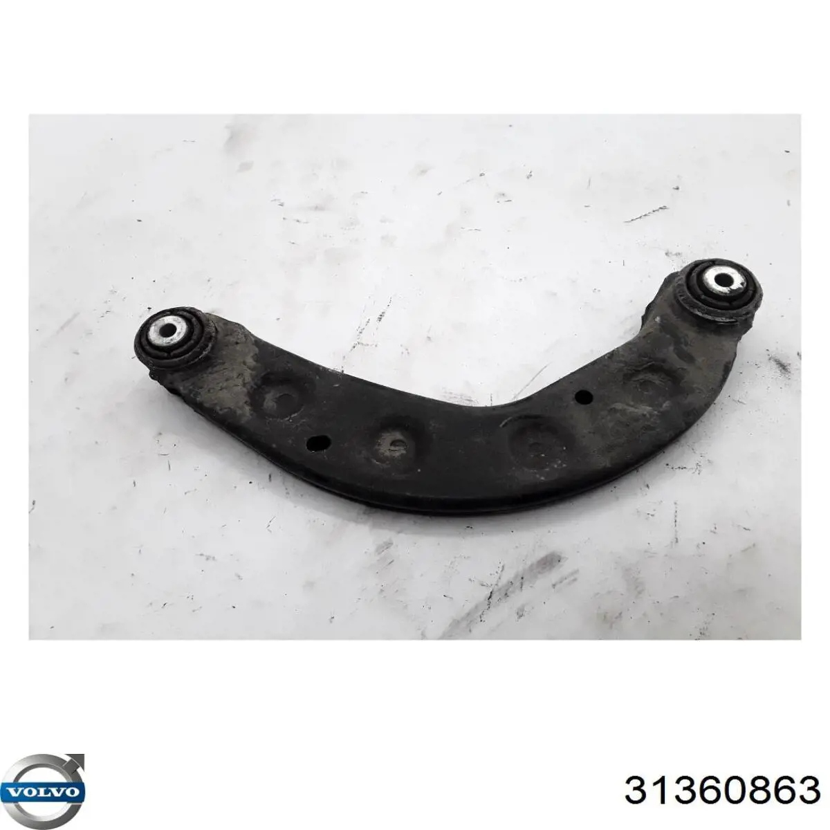Рычаг задней подвески верхний 31360863 Volvo