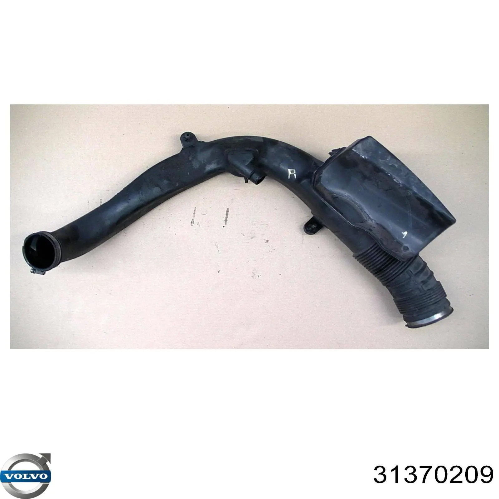 Шланг/патрубок интеркуллера Volvo 31370209 цена, от 23.91 USD