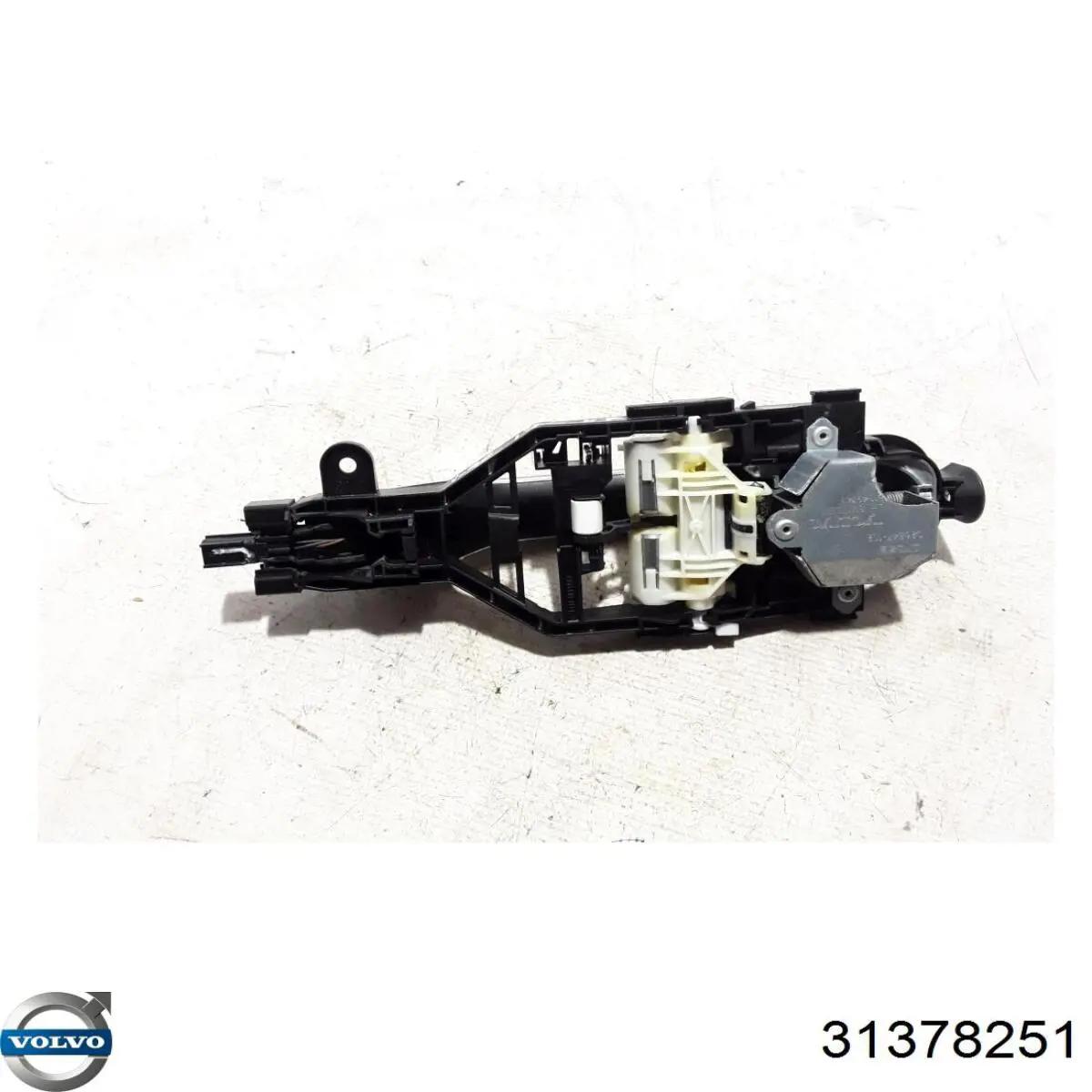 Держатель наружной ручки двери передней левой 31378251 Volvo