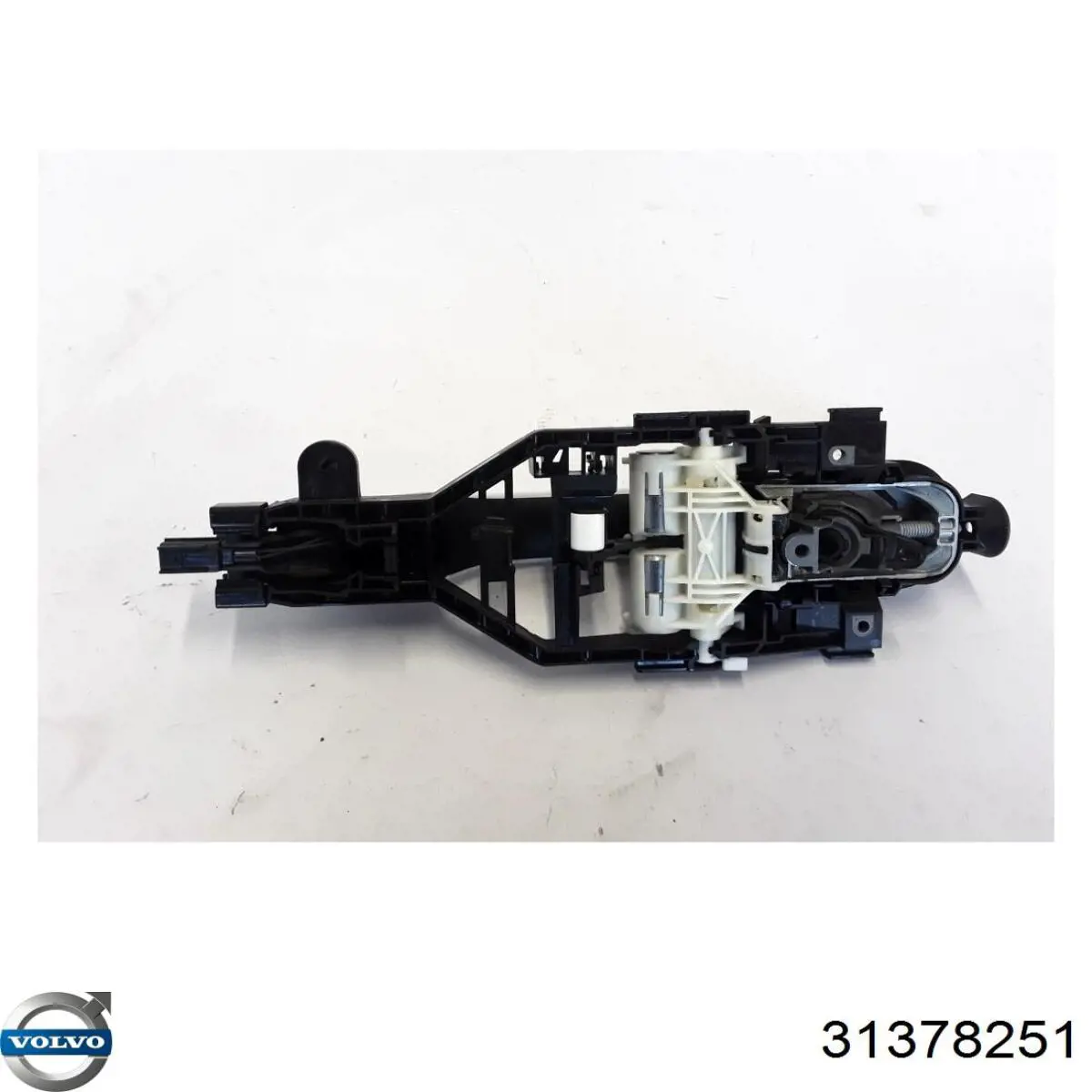 31378251 Volvo Держатель наружной ручки двери передней левой