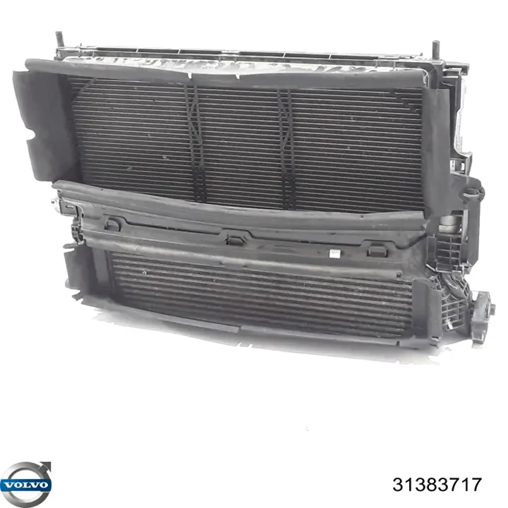 Нижний дефлектор радиатора 31383717 Volvo