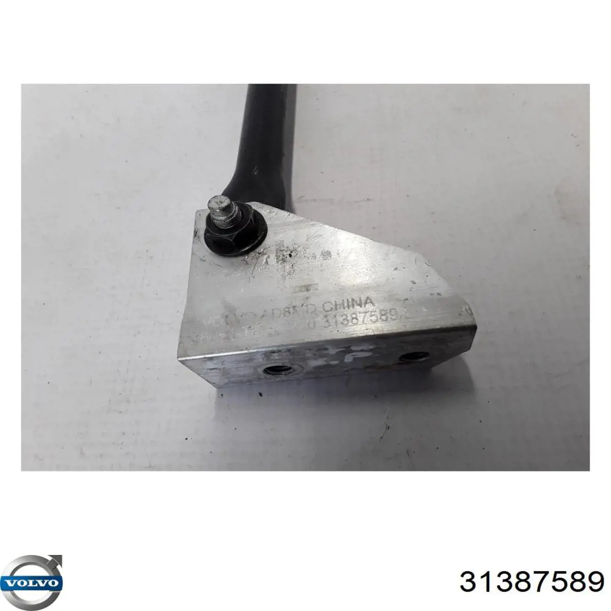 31387589 Volvo 
