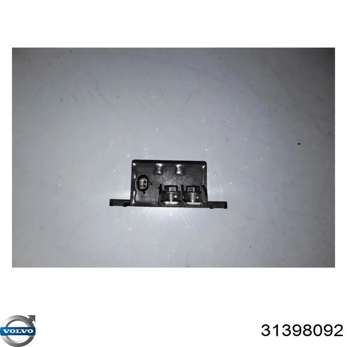 31398092 Volvo 