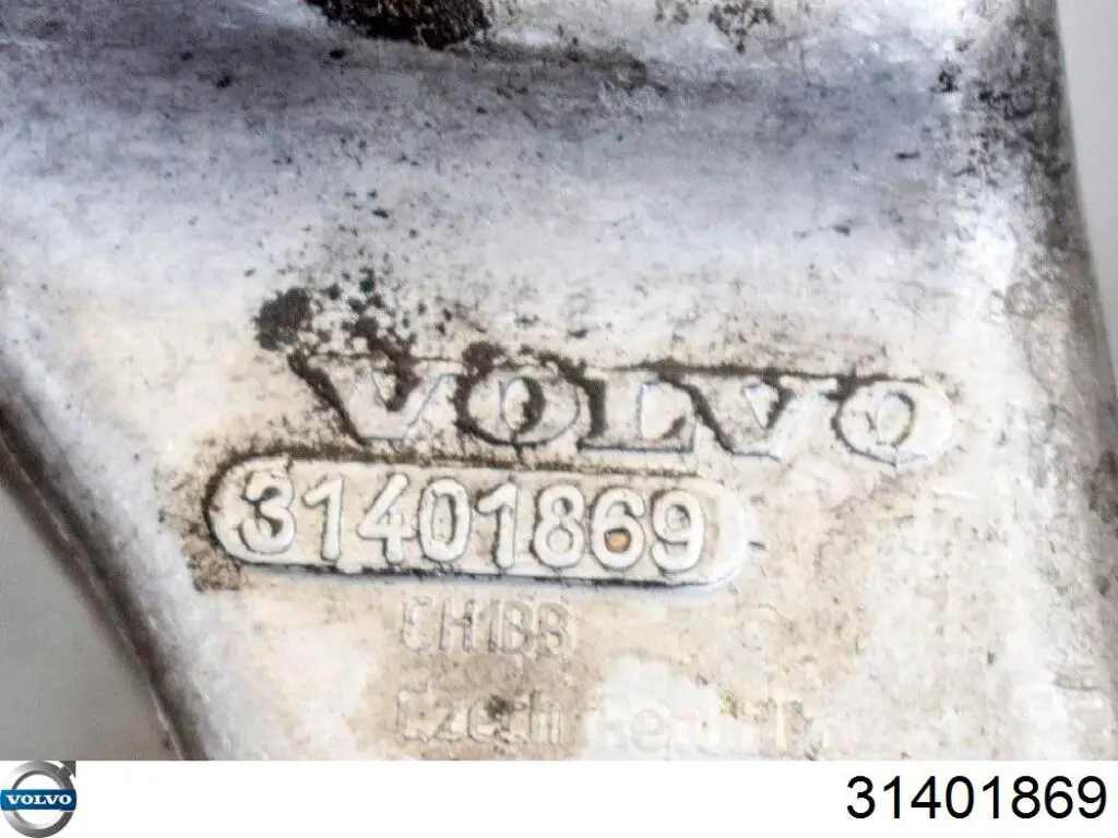 Кронштейн компрессора кондиционера Volvo 31401869
