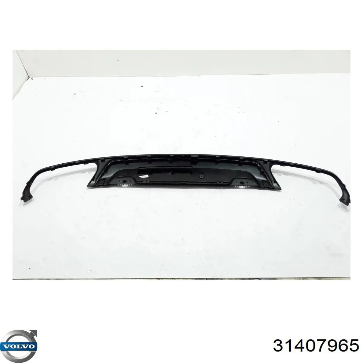 Купить 31407965 Volvo Накладка бампера заднего