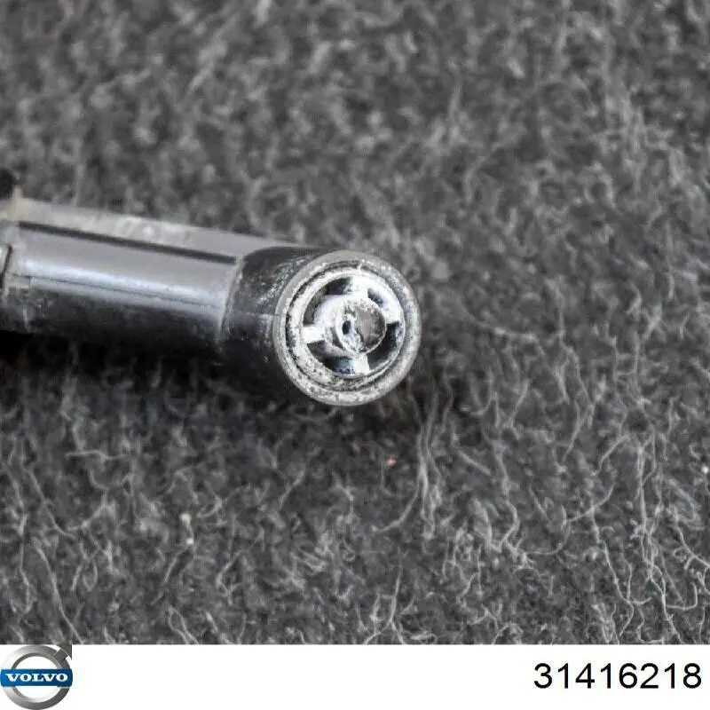 Купить 31416218 Volvo Форсунка омывателя фары передней левой
