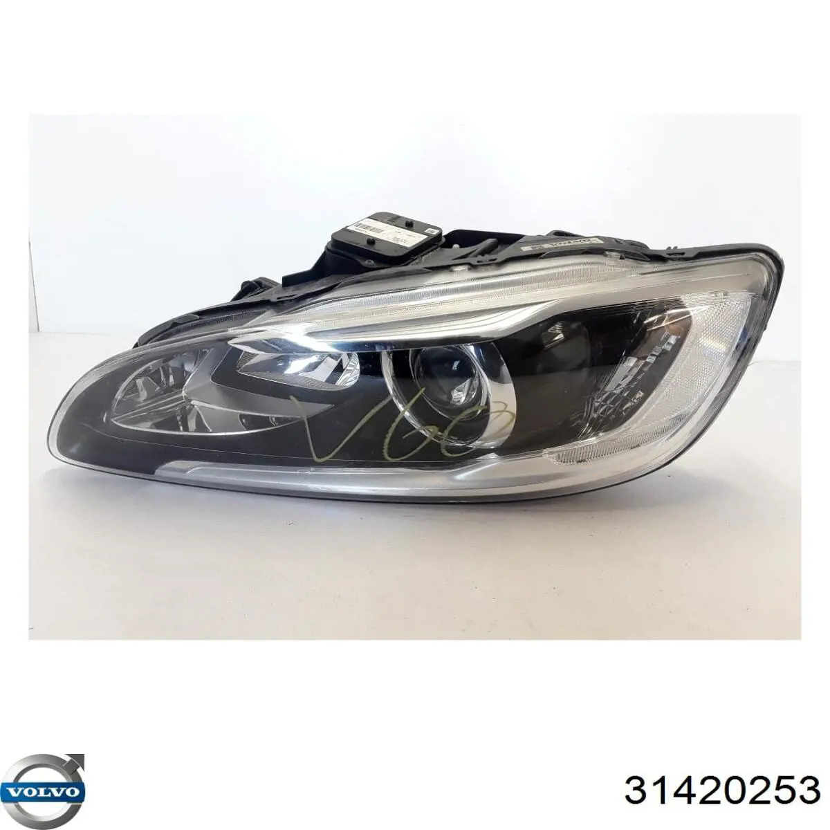 Фары Volvo 31353284