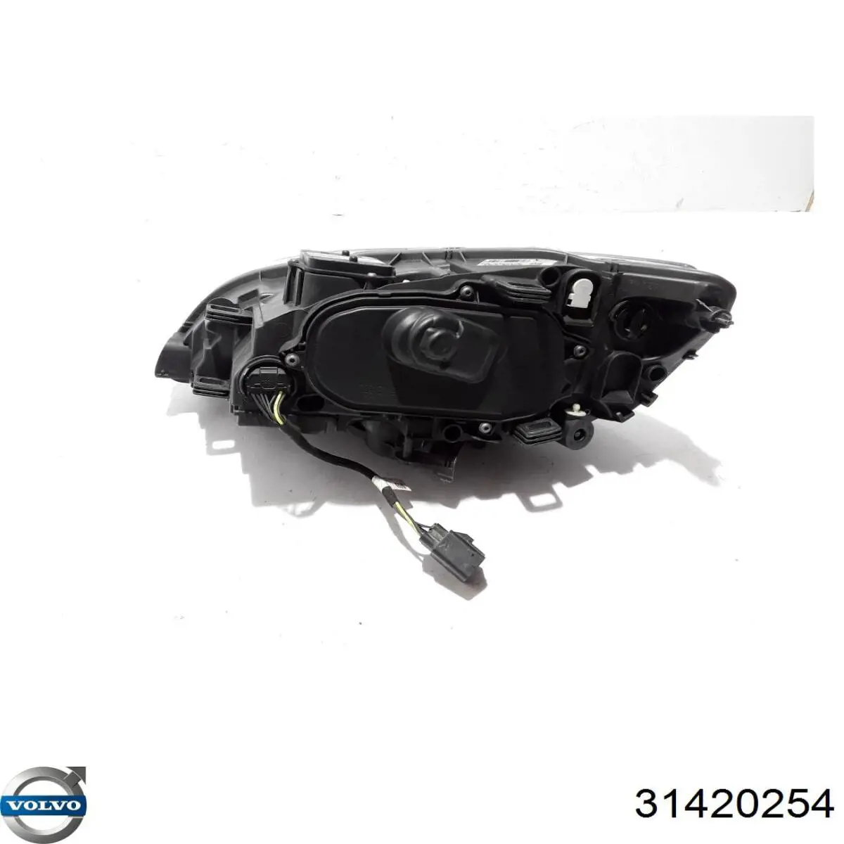 Правая блок фара Volvo 31677109 цена, от 835.70 USD
