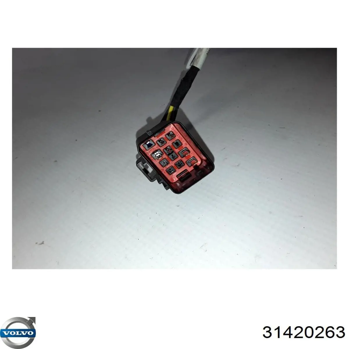 Купить 31698826 Volvo 
