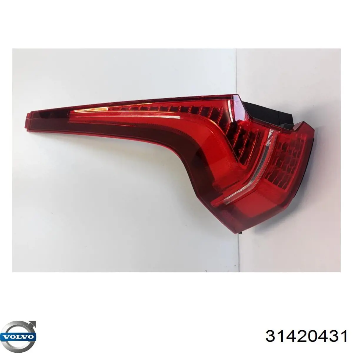 Задняя левая внешняя фара Volvo 31420431 цена, от 221.71 USD