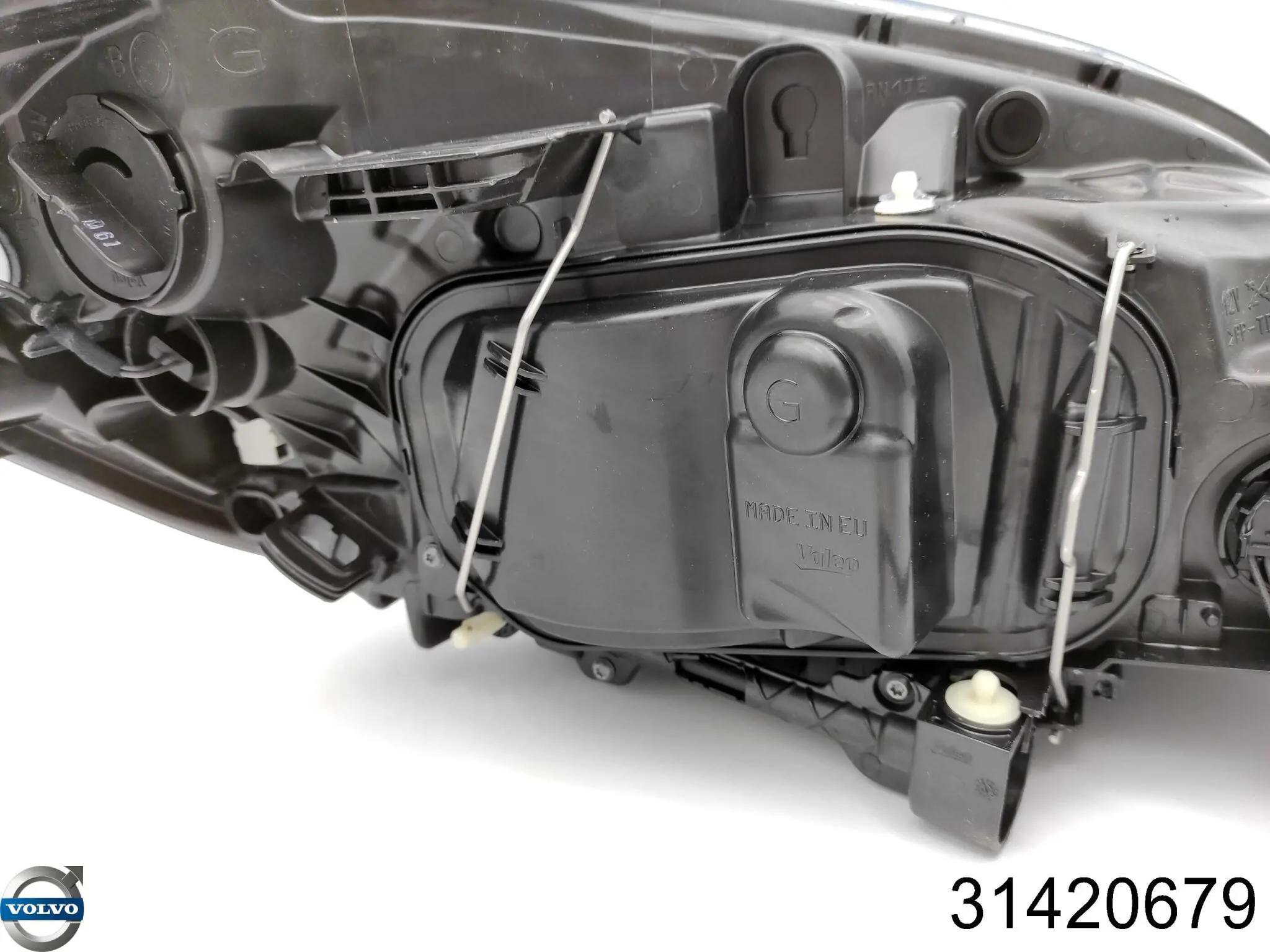 Фара левая Volvo 31420679 цена, от 844.25 USD