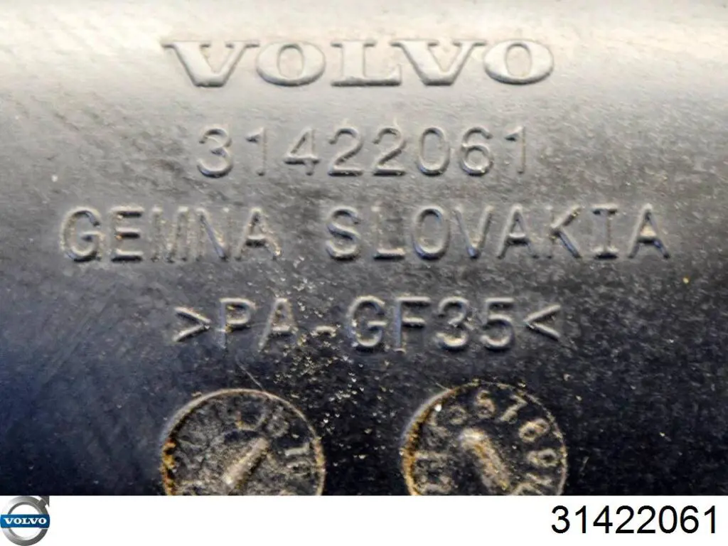 Патрубок воздушный, выход из турбины (наддув) Volvo 32325480