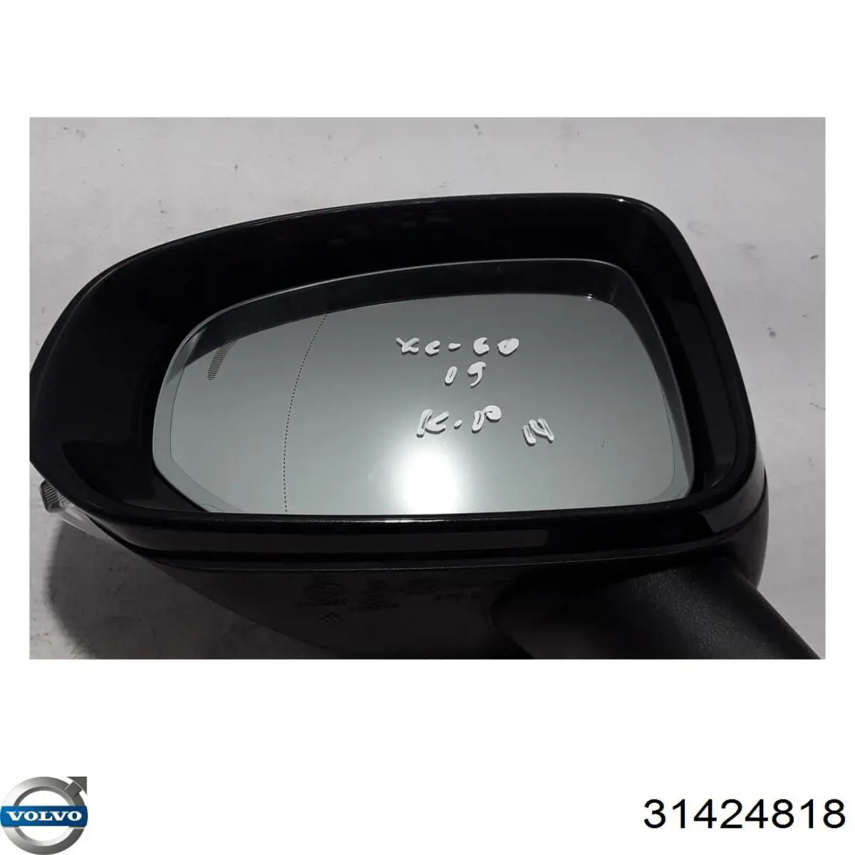 31424818 Volvo Левое боковое зеркало
