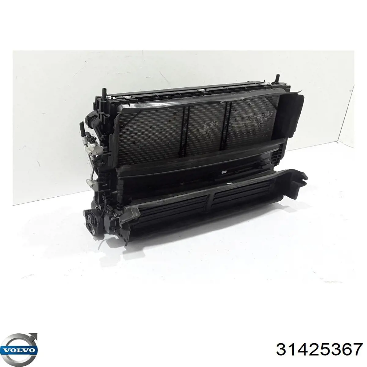 Купить 31425367 Volvo Дефлектор радиатора