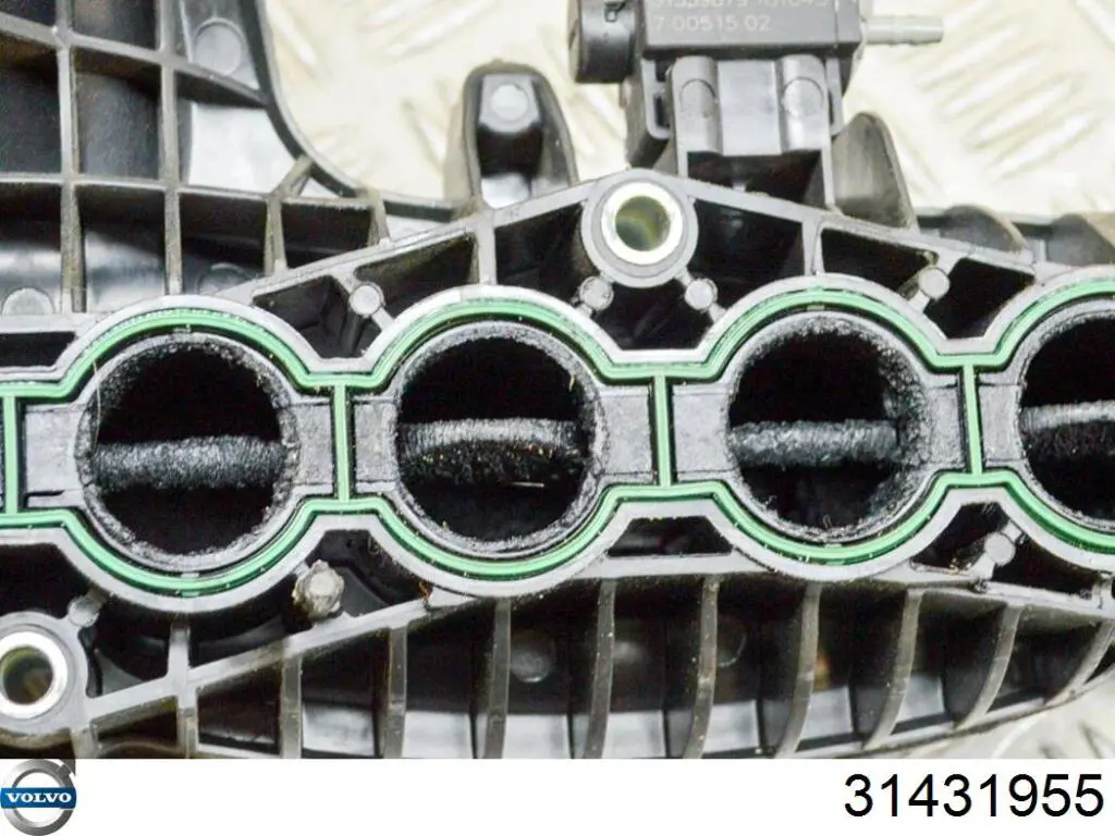 Купить 8250508 Volvo Впускной коллектор