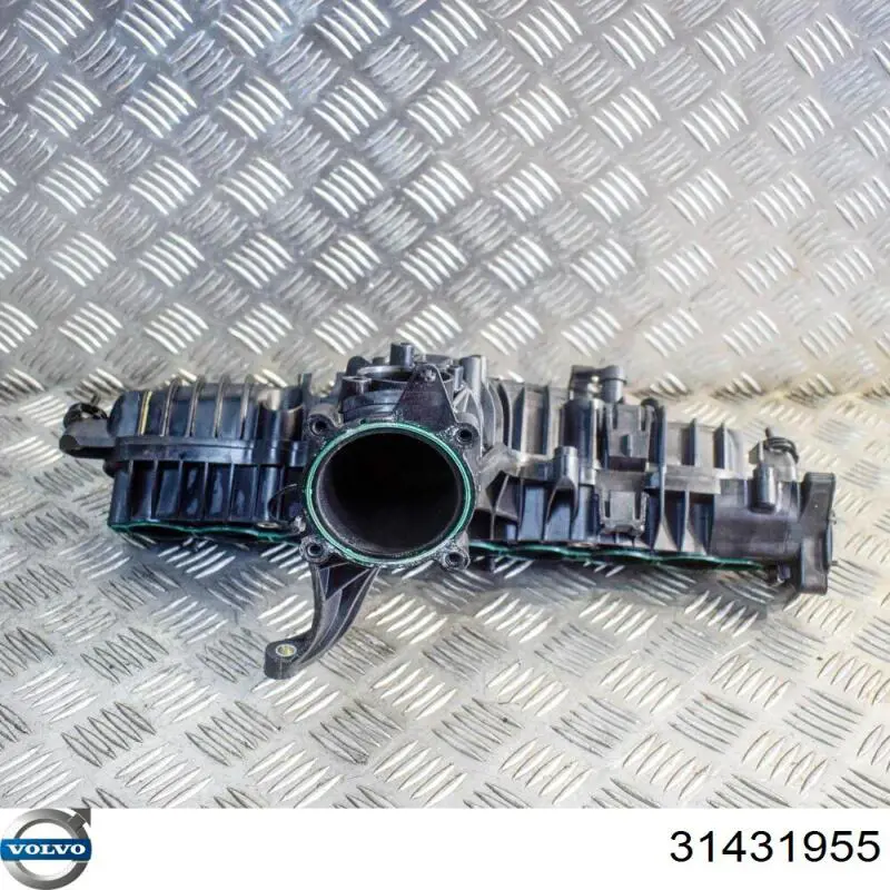 8250508 Volvo Коллектор впускной
