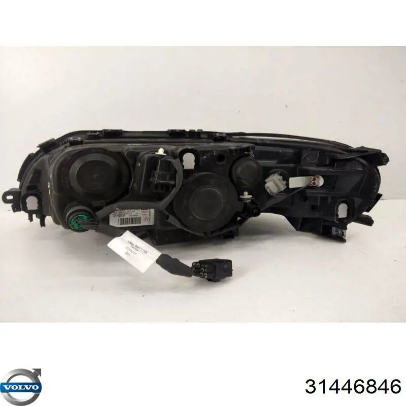 31446846 Volvo luz direita