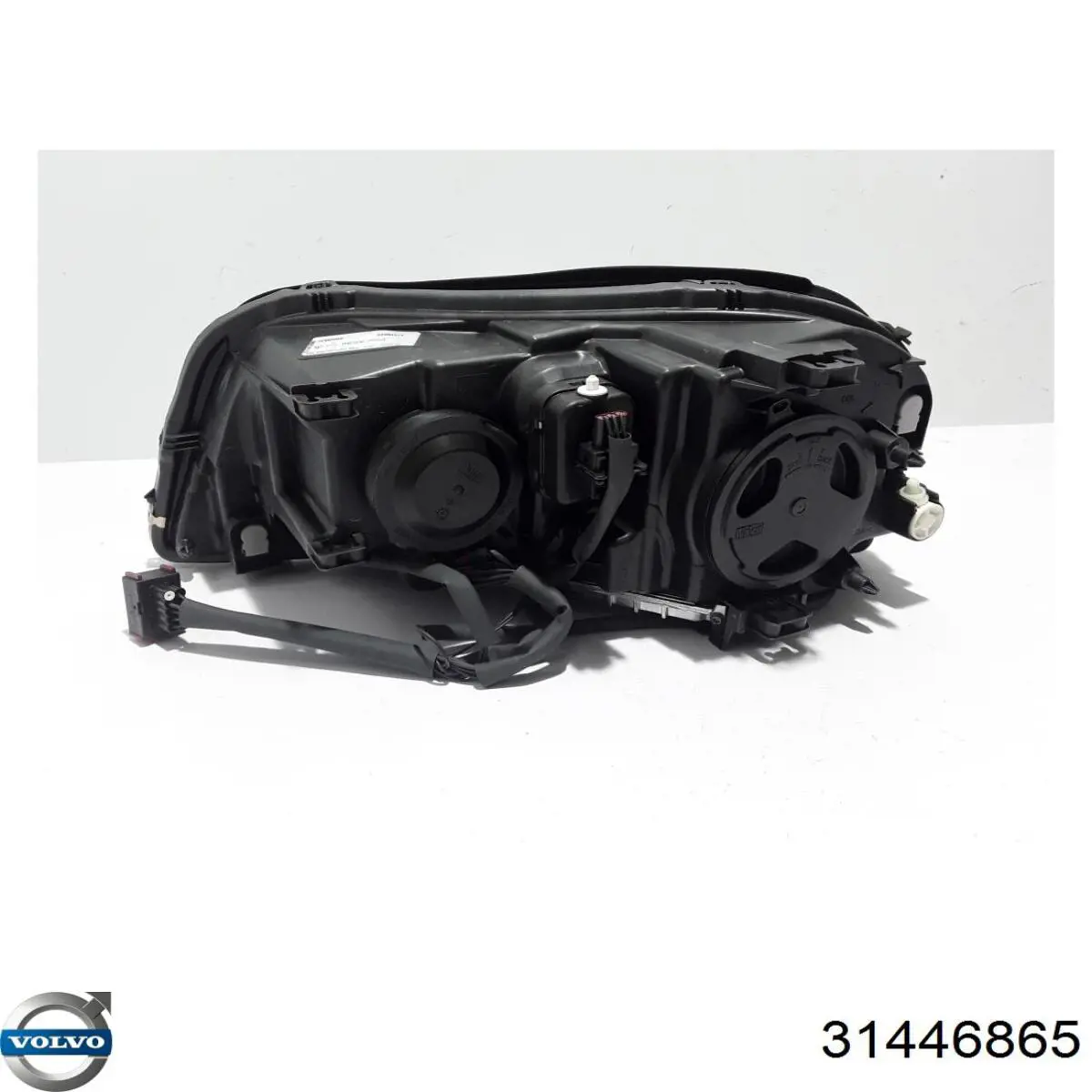 31446865 Volvo Фара передняя правая