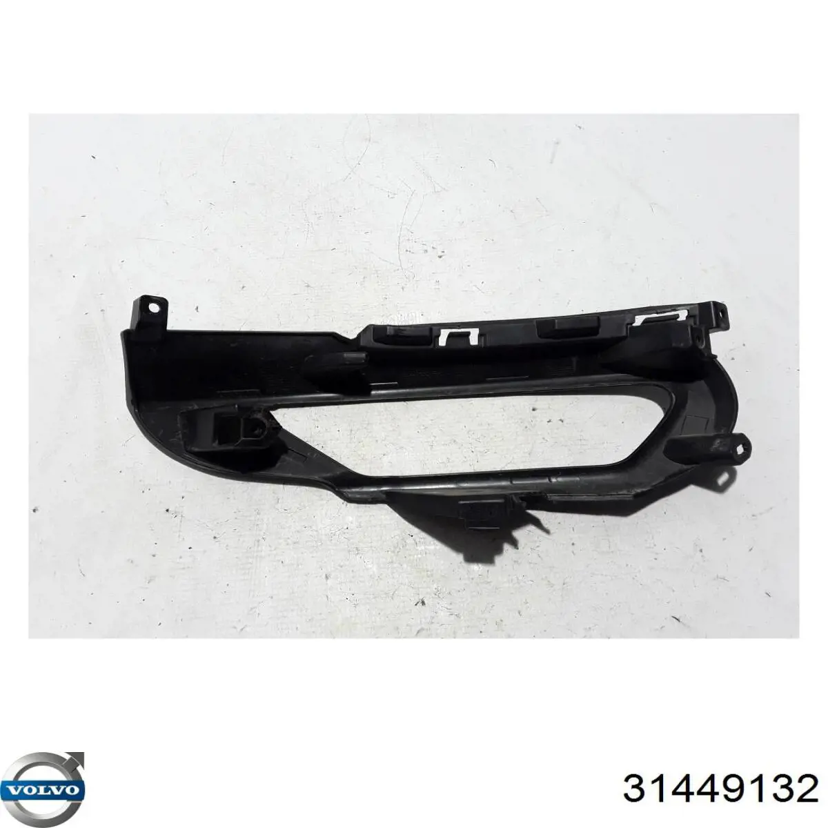 31449132 Volvo 