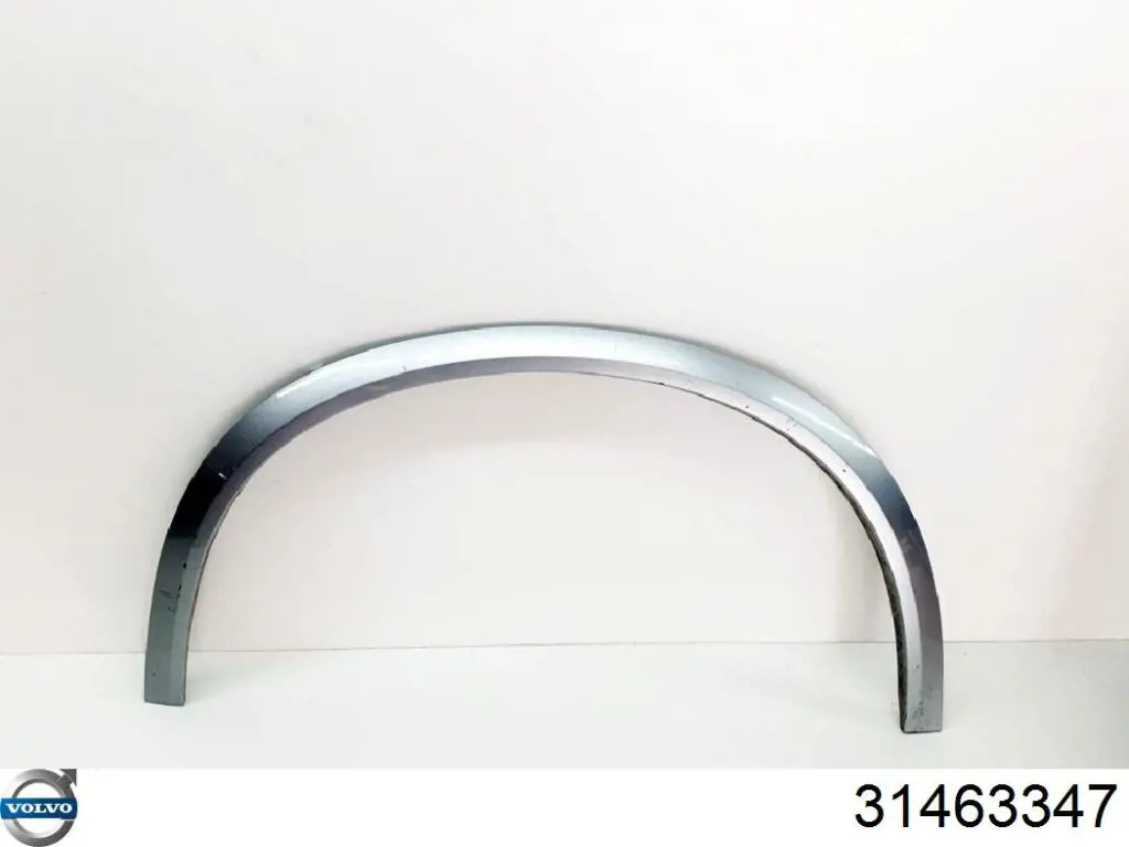 Молдинг передней арки колеса, правый Volvo 39790044 цена, от 186.75 USD