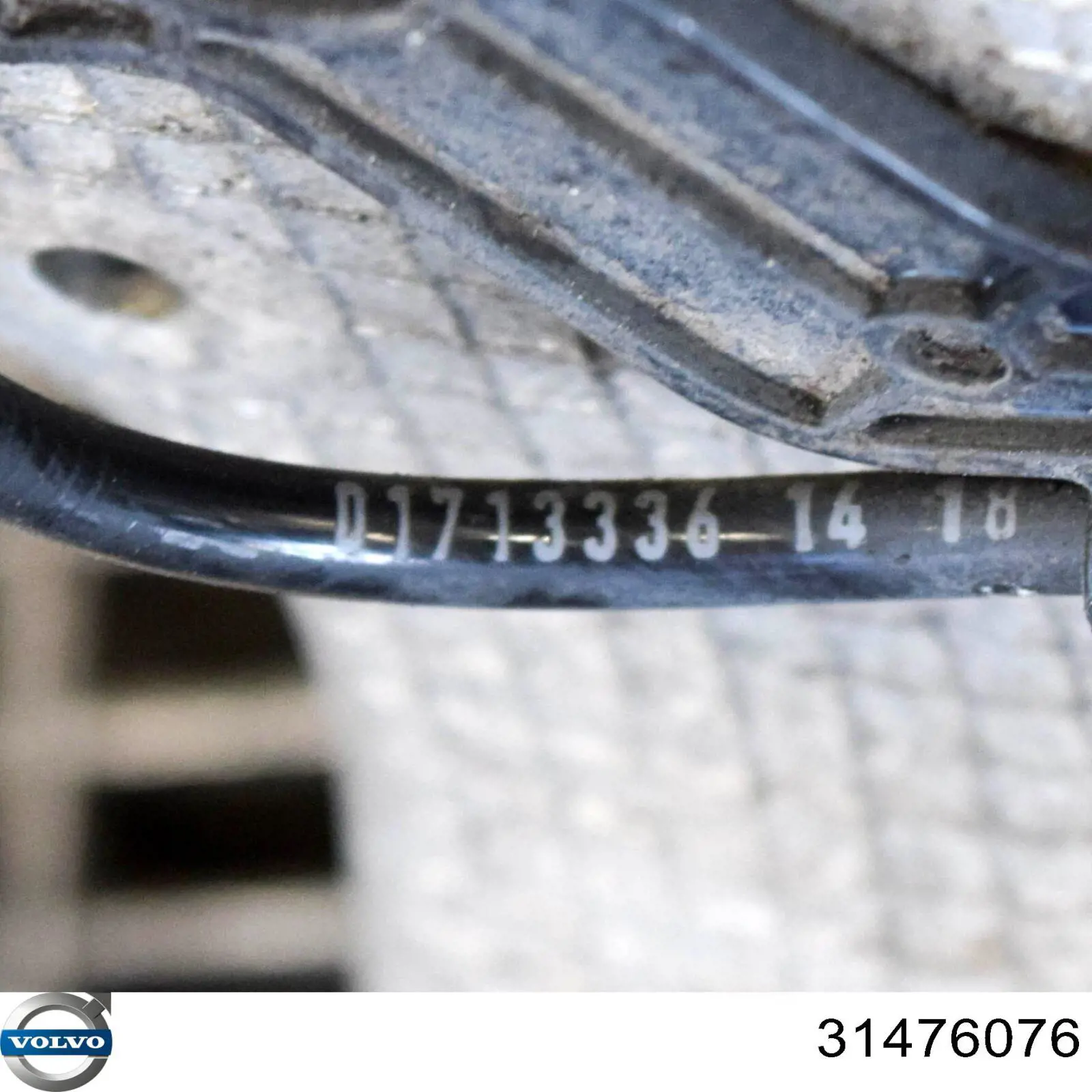 Рычаг задней подвески нижний левый 31476076 Volvo