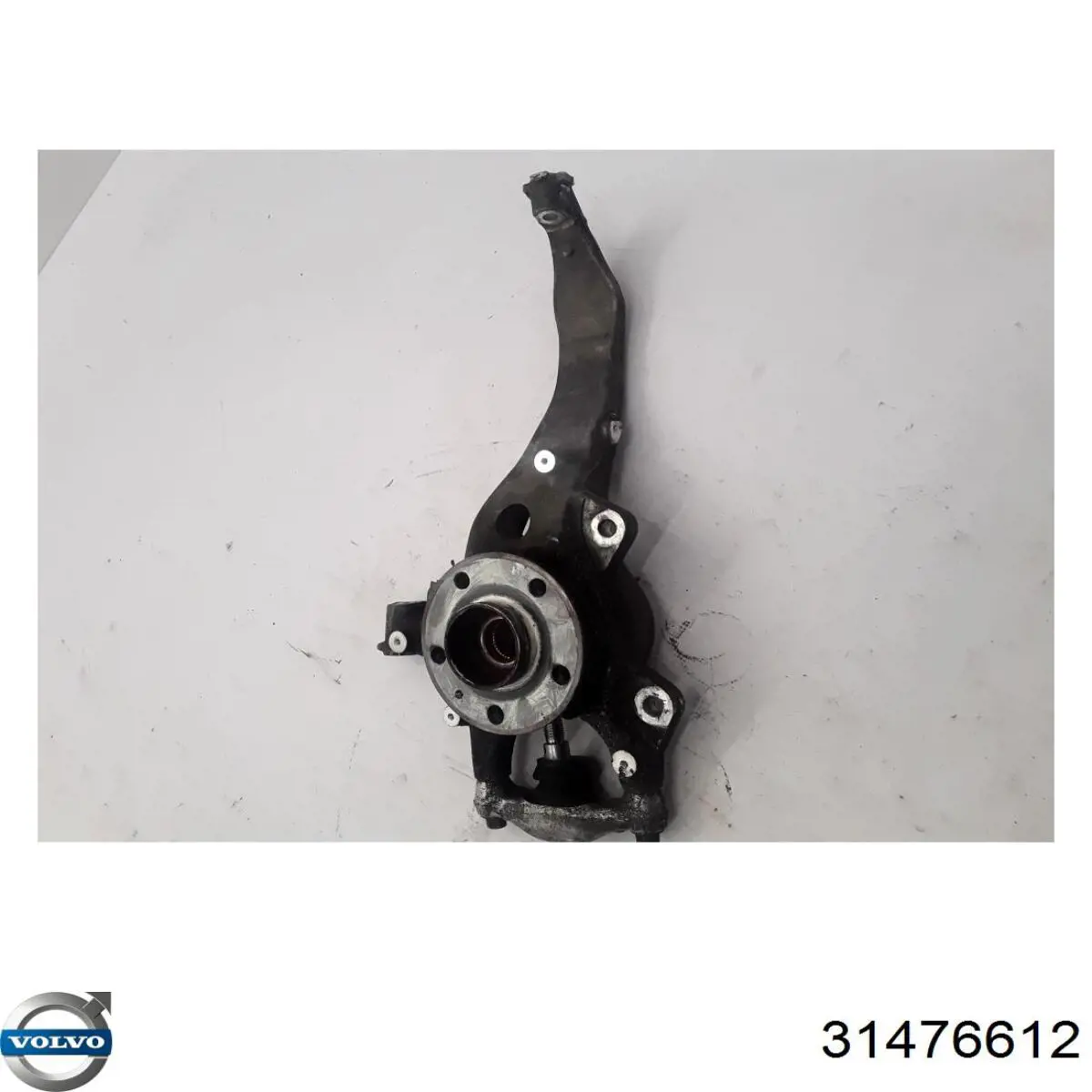 31476612 Volvo Цапфа - поворотный кулак передний, правый