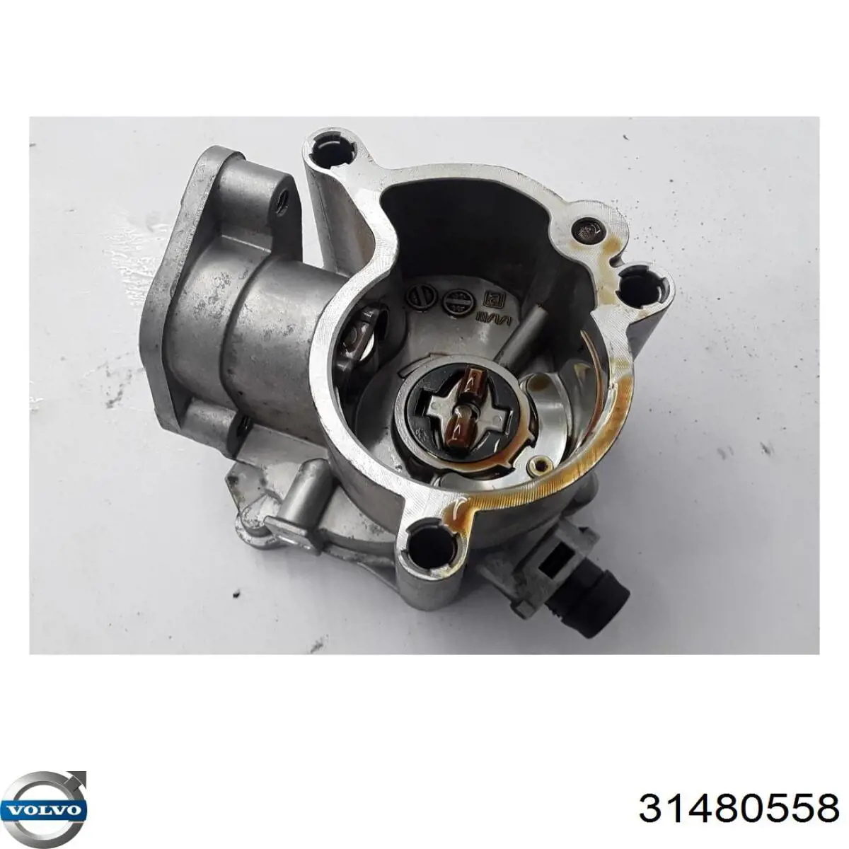 31480558 Volvo Механический вакуумный насос