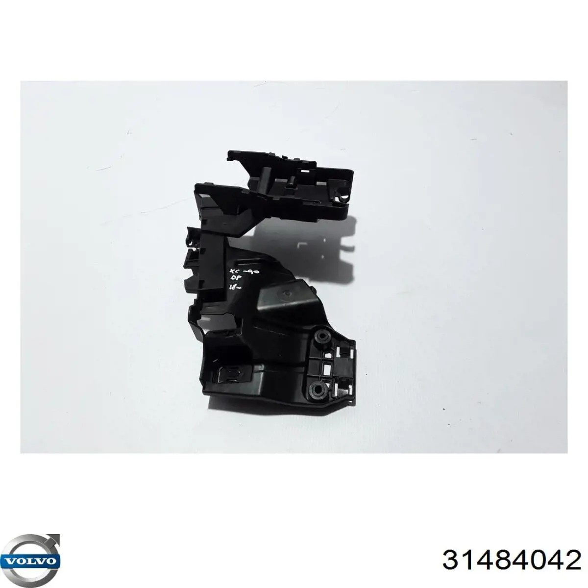 Купить 31484042 Volvo 