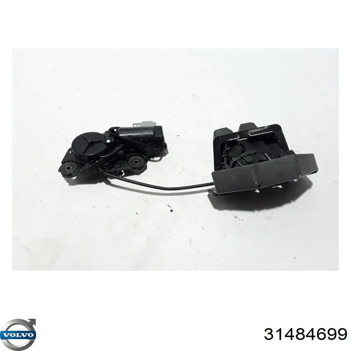 Замок двери багажника Volvo 31349975 цена, от 12.67 USD