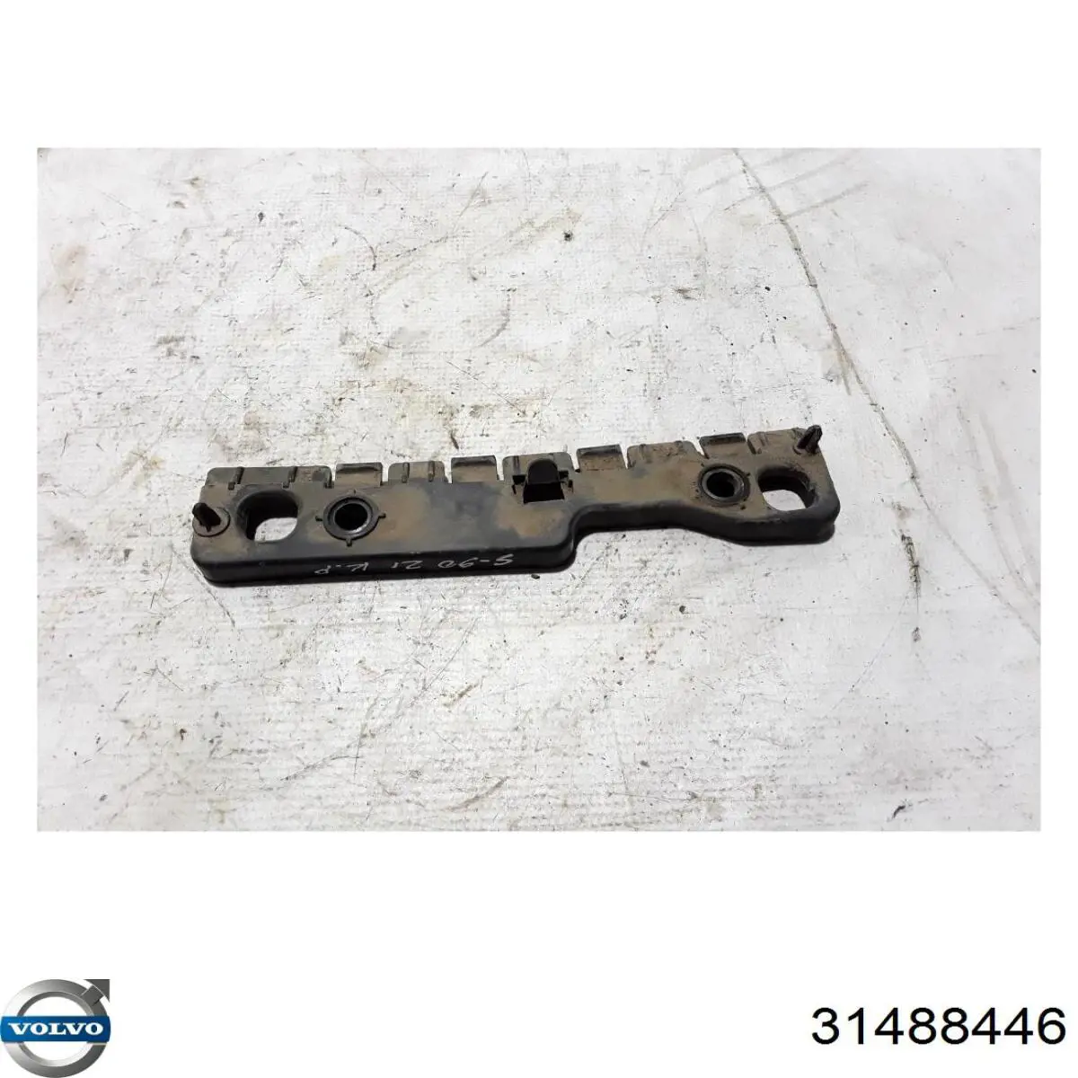 31488446 Volvo 