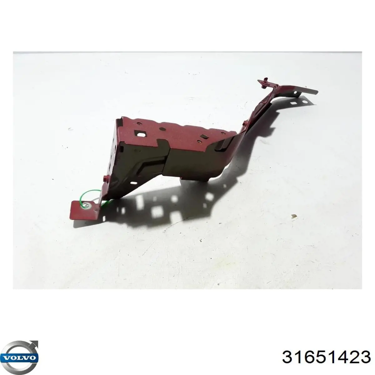 32377056 Volvo Рамка радиатора правая