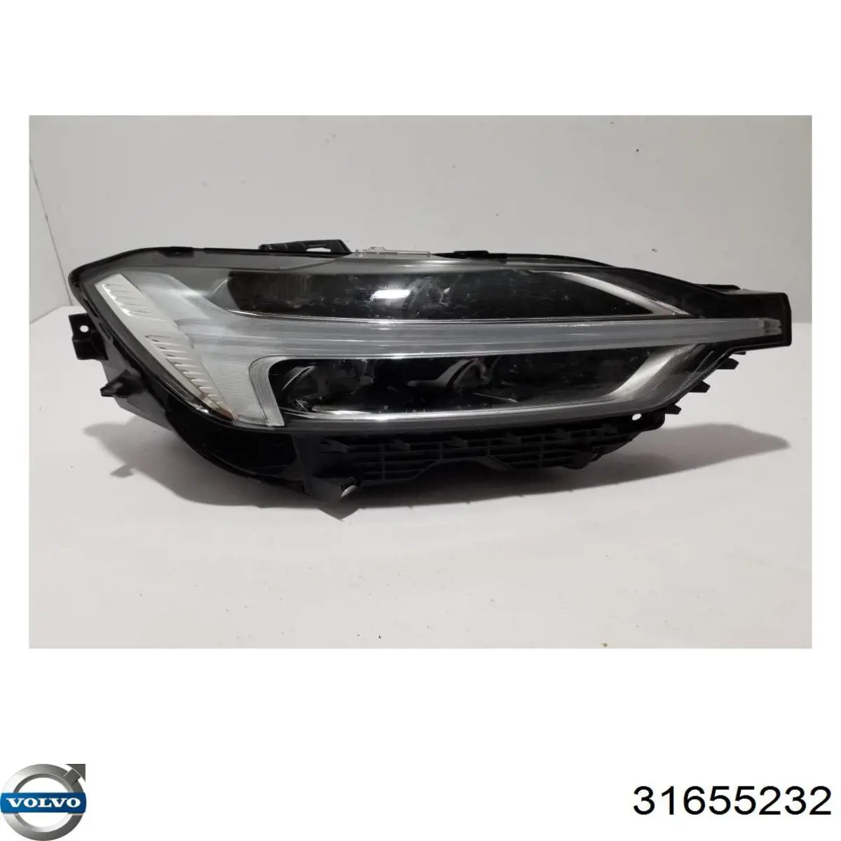 31655232 Volvo Фара передняя правая