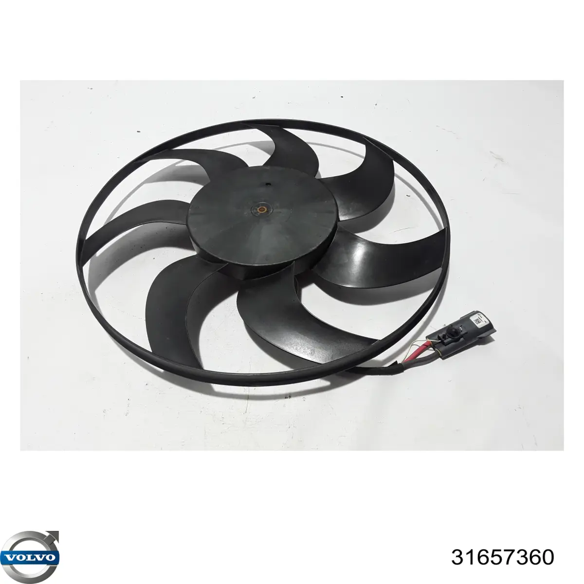 31657360 Volvo ventilador elétrico de esfriamento montado (motor + roda de aletas)