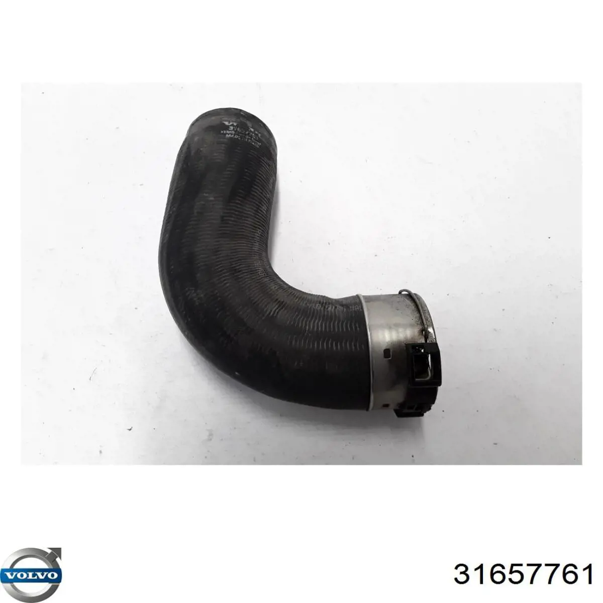 Шланг интеркуллера Volvo 31657761