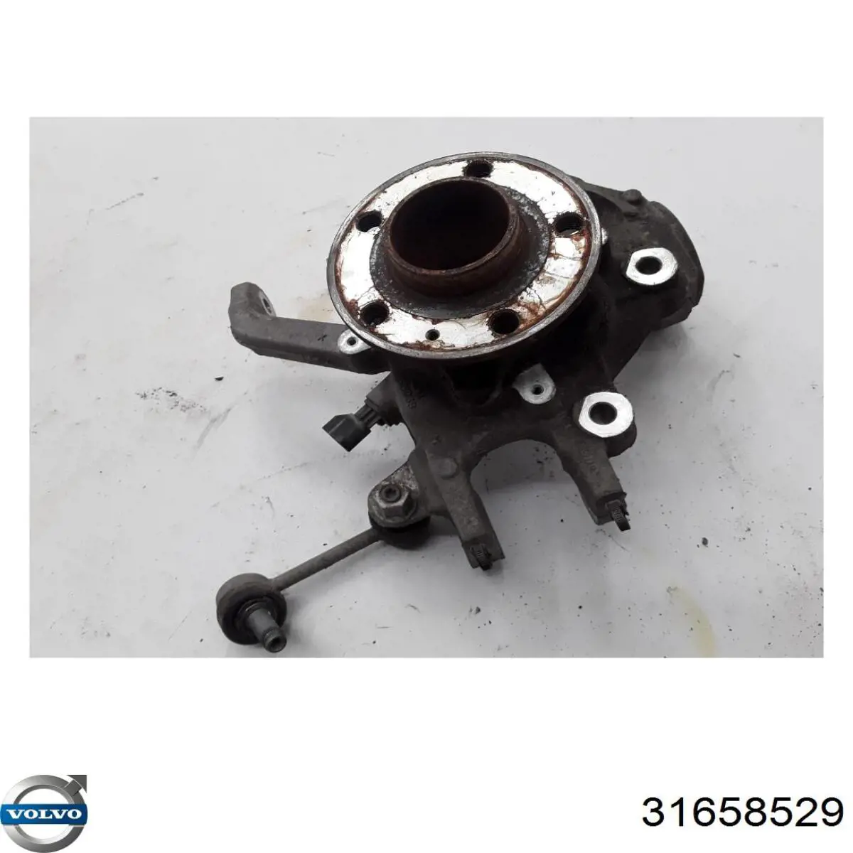 Купить 31658529 Volvo Цапфа (поворотный кулак) задний левый
