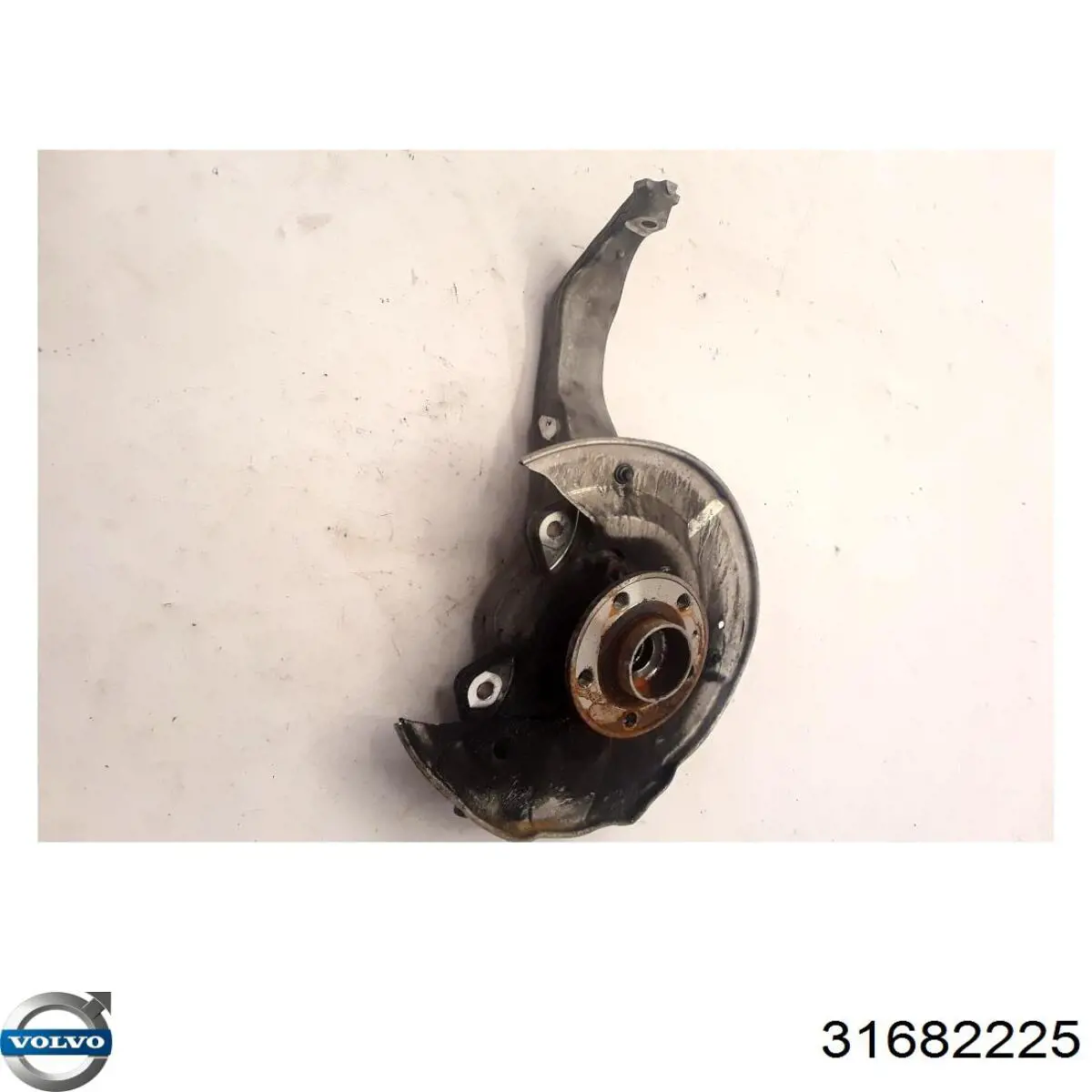 Цапфа (поворотный кулак) передний левый Volvo 31682225 цена, от 361.06 USD