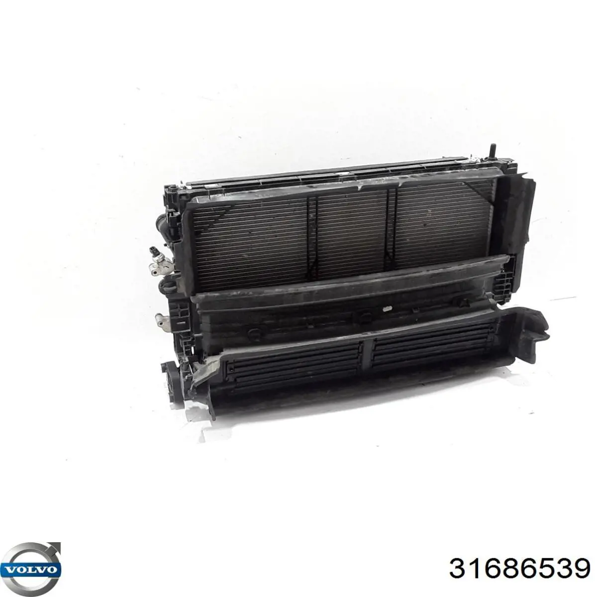 Радиатор кондиционера VOLVO 31686539