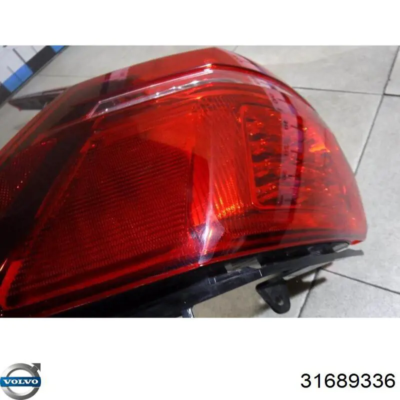 Купить 31689689 Volvo 